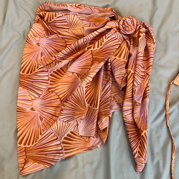 S Sabal swimsuit and cover up - Picture 4 of 4